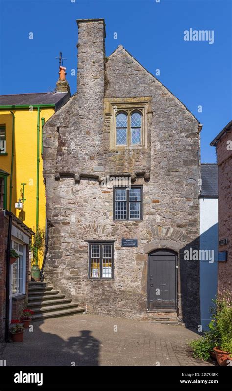 tenby medieval merchants house.